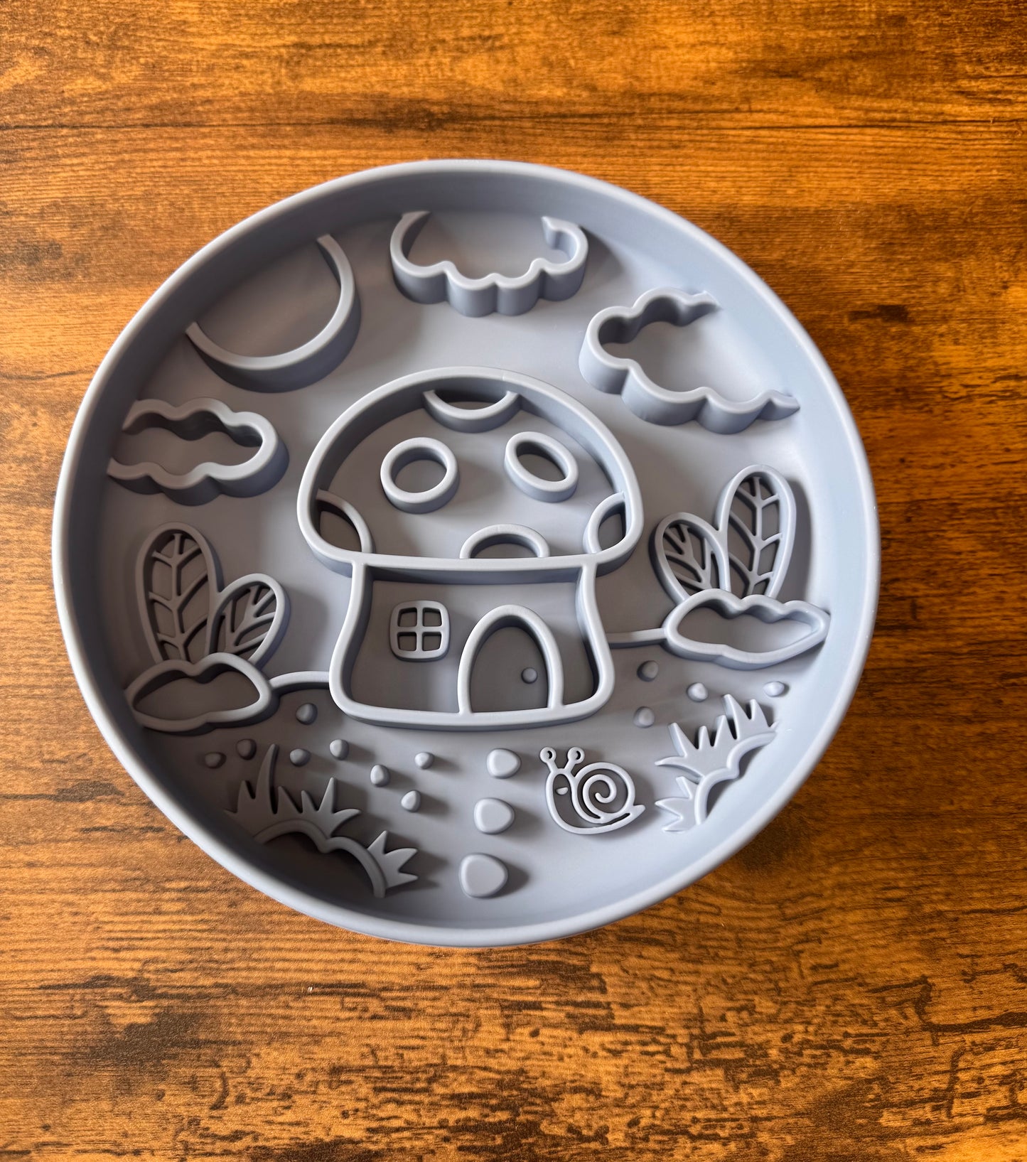 Mushroom Slow Feeder